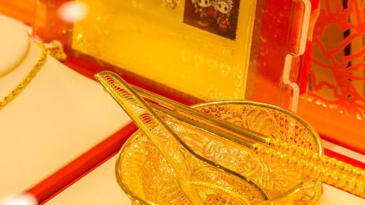 “掘金”熱度不減 金銀珠寶類(lèi)零售強(qiáng)勁增長(zhǎng)，上半年進(jìn)出口總額創(chuàng)三年新高