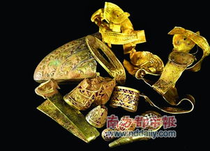 5公斤黃金文物 英國(guó)探金人挖出史上最大國(guó)寶，1500件稀世珍品震撼出土